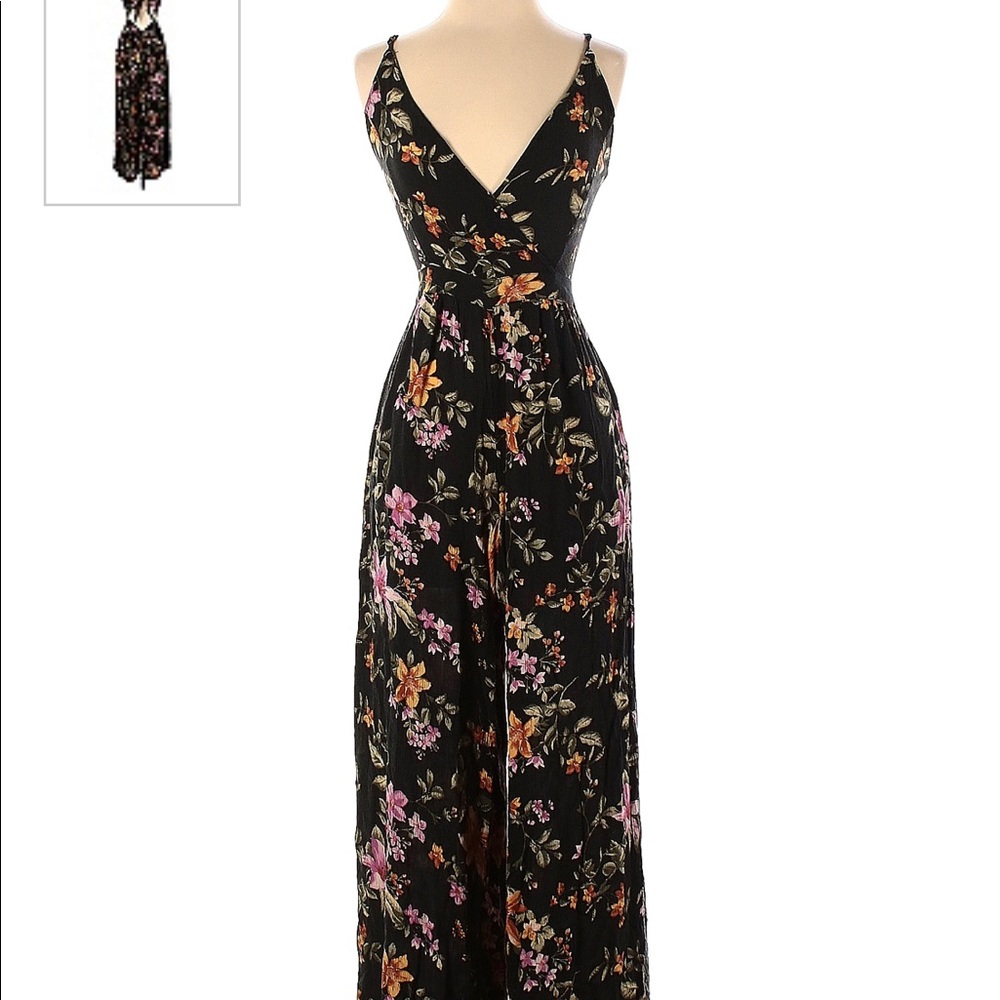 American Eagle Hawaiian Floral Jumper